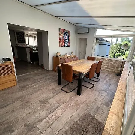 Maison Avec Piscine Dans Un Magnifique Village Villa *